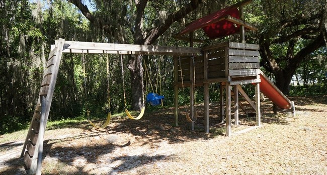 Playground - The Oaks at CountryWood