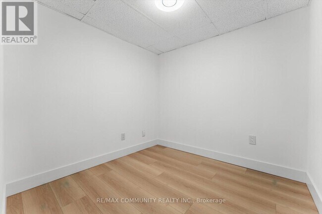 Building Photo - 90 Euclid Ave