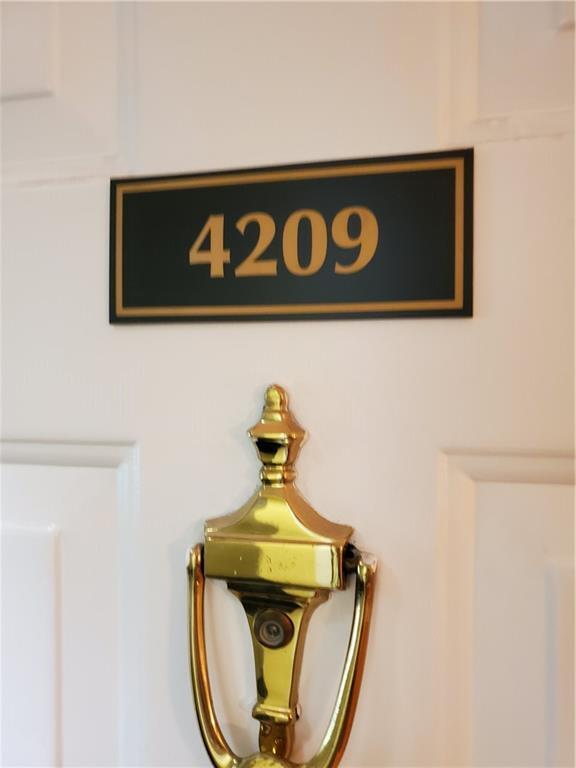 Foto del edificio - 4209 Pine Heights Dr NE