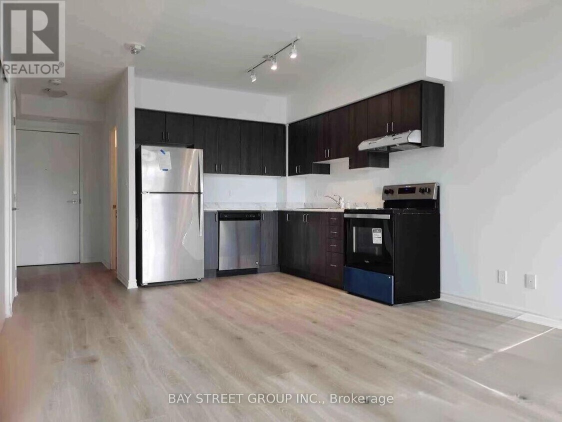 Photo principale - 1-611 Falaise Rd
