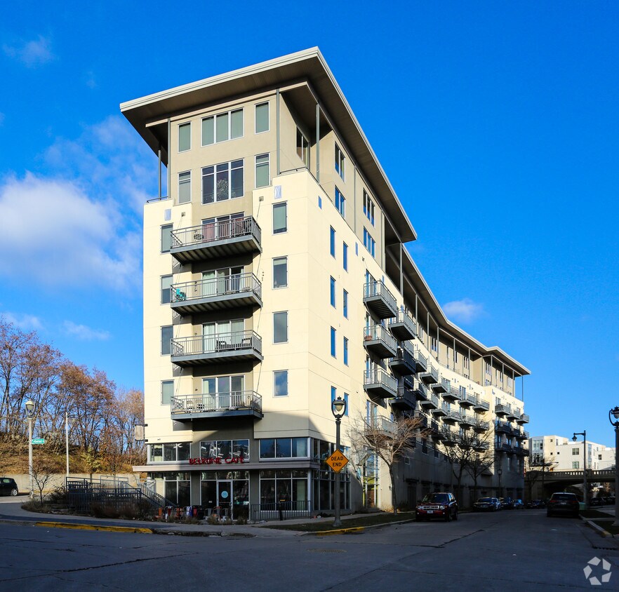 Union Point Apartments in Milwaukee, WI