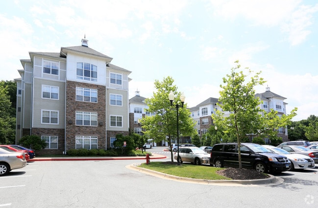 Foto del edificio - Willow Manor at Cloppers Mill (Seniors 62+)