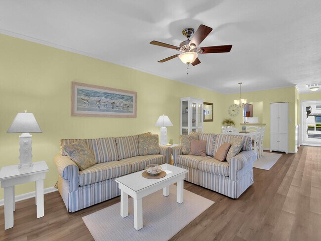Building Photo - 6815 Sandtrap Dr