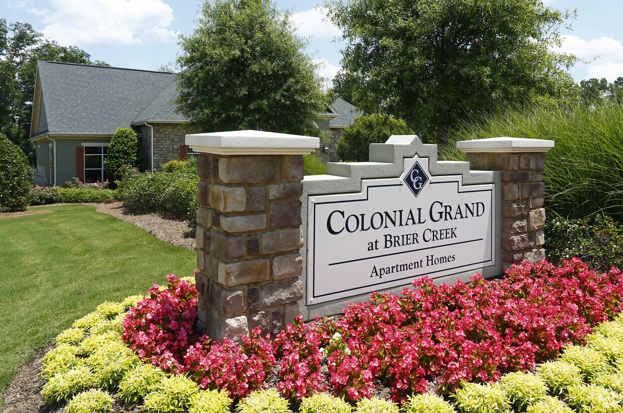 Colonial Grand at Brier Creek Apartments Raleigh, NC
