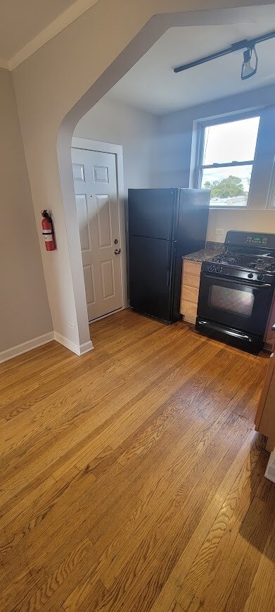 Foto del edificio - 2922.5 N Sacramento Ave