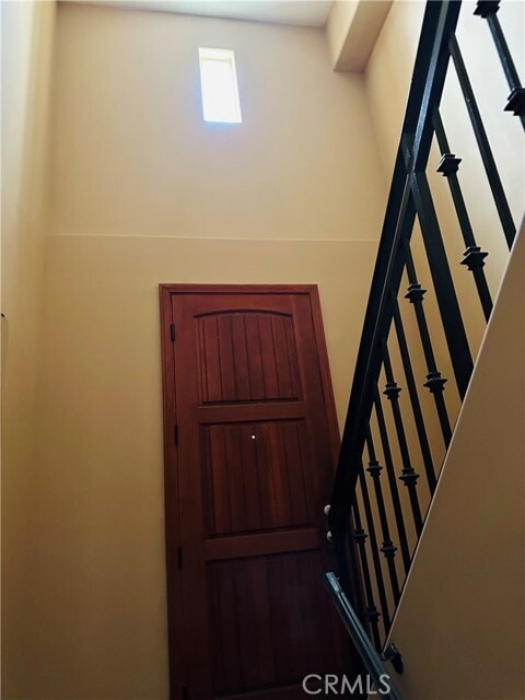 Building Photo - 5555 Carpenter Ave