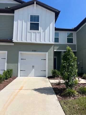 Primary Photo - 31301 Amberview Bnd