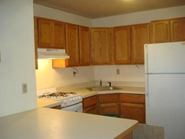 Primary Photo - 373 Granite St
