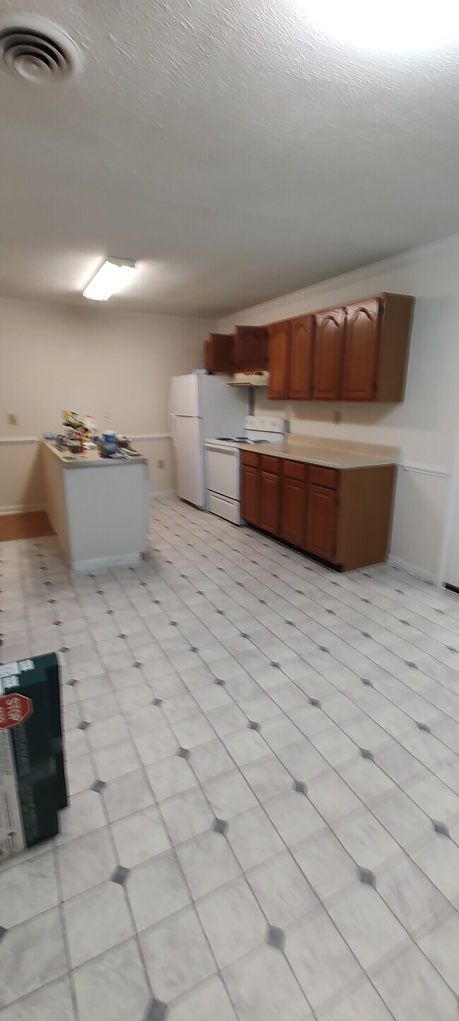 Foto del edificio - 6344 Winston Pl