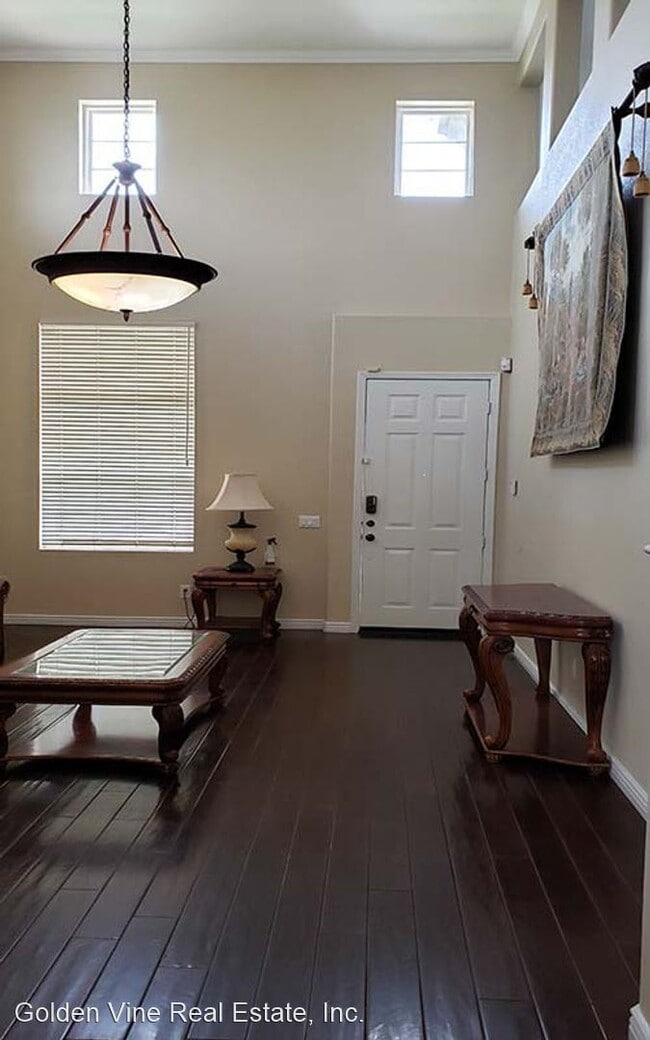 Building Photo - 3 br, 3 bath House - 1261 Via Escalante