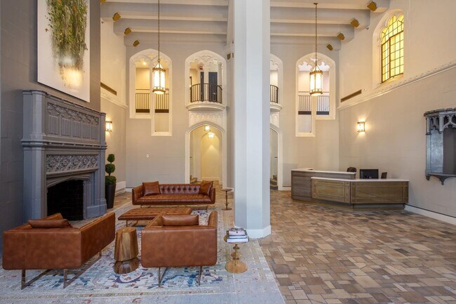 Foto del edificio - 2231 E 67th St