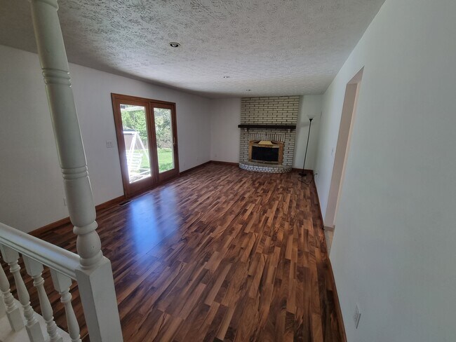 Building Photo - 16946 Antler Ln