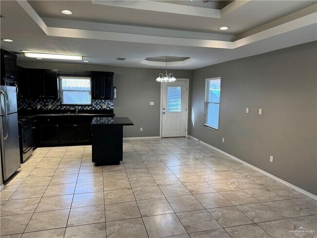 Foto del edificio - 4709 N Ebony St