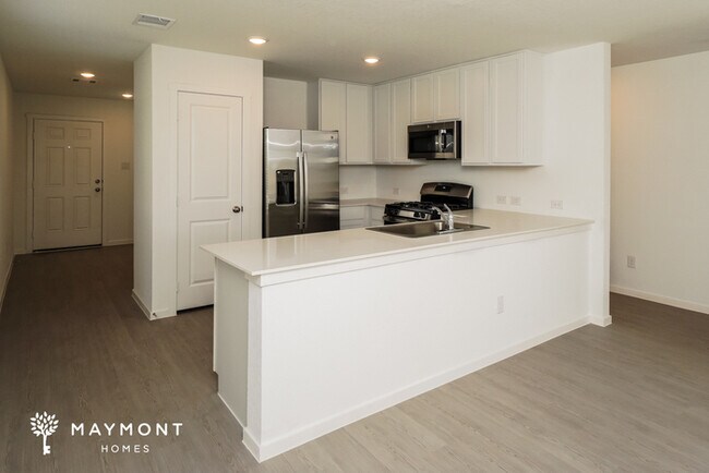 Building Photo - 547 Layne Overlook