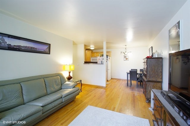 Building Photo - 4600 N Cumberland Ave