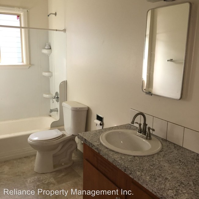 Foto del edificio - 3209 SE Clinton St