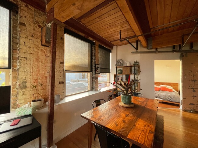 Foto del edificio - 1408-1412 12th Ave