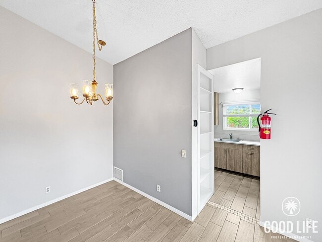 Foto del edificio - Renovated San Marcos Home with Fruit Trees & Large Yard