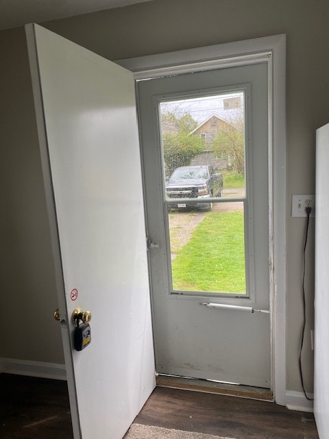 Building Photo - 608_612_Universal