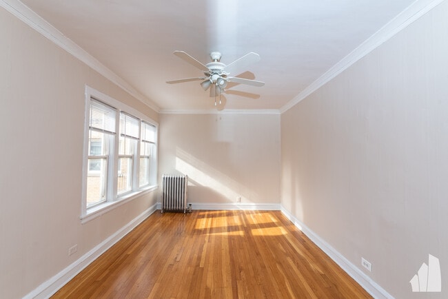 Foto del edificio - 4043 N Mozart St