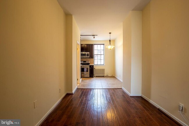 Foto del edificio - 626 S 19th St