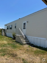 Building Photo - 9751 FL-78