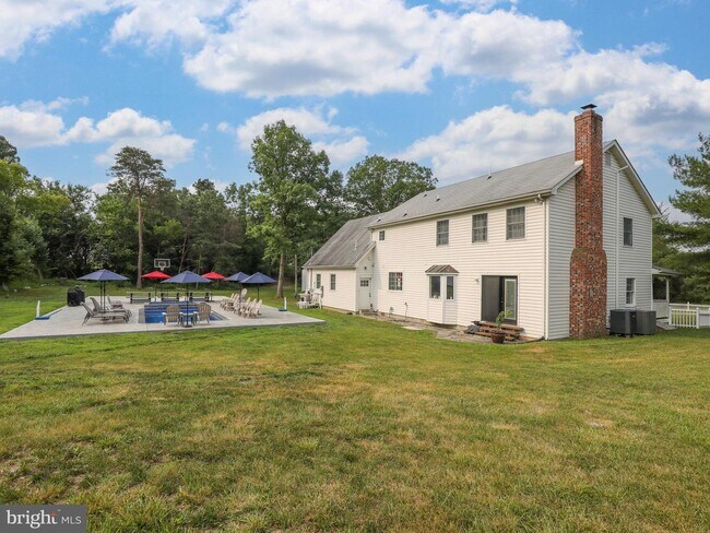 Building Photo - 4754 Senseny Rd