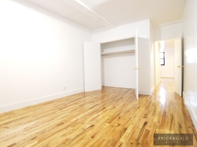 Foto del edificio - 470 Ocean Ave