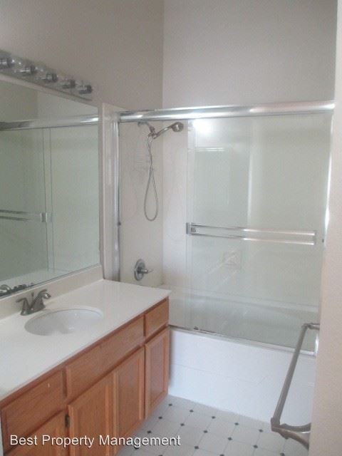 Foto del edificio - 2 br, 2.5 bath House - 1360 Striper Common