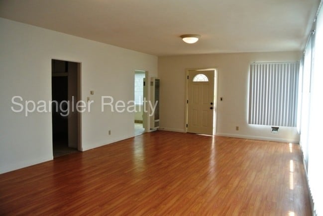 Building Photo - 2Bed/1Bath with Ocean View!~ Pacific #A