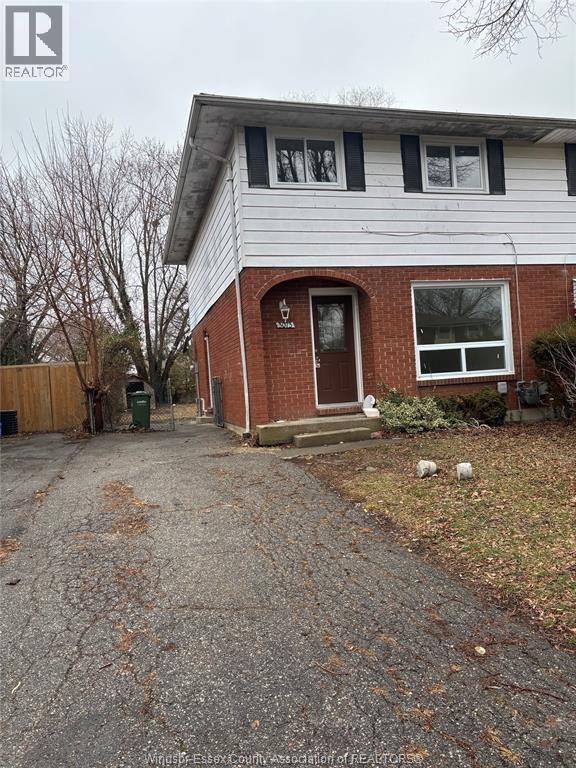 Building Photo - 3073 Coram Cres