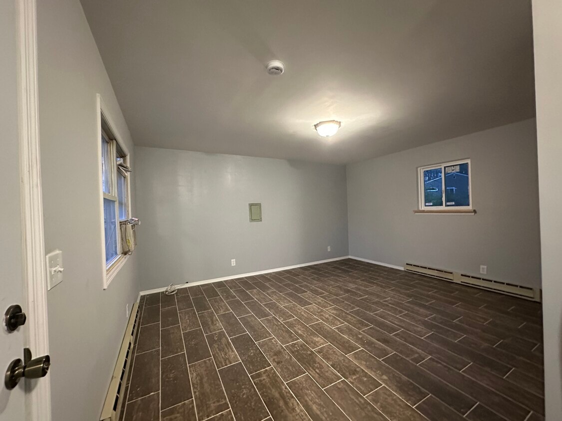 Foto del edificio - 250 Thompson Bridge Rd