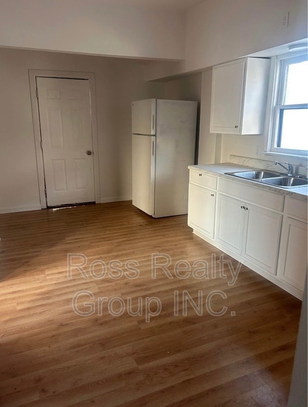 Foto del edificio - 1403 Navarre Ave