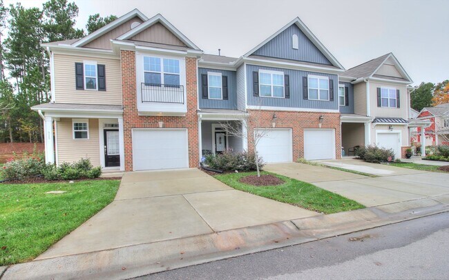 Photo - Gorgeous 3 Bedroom/ 2.5 Townhome with Garage!