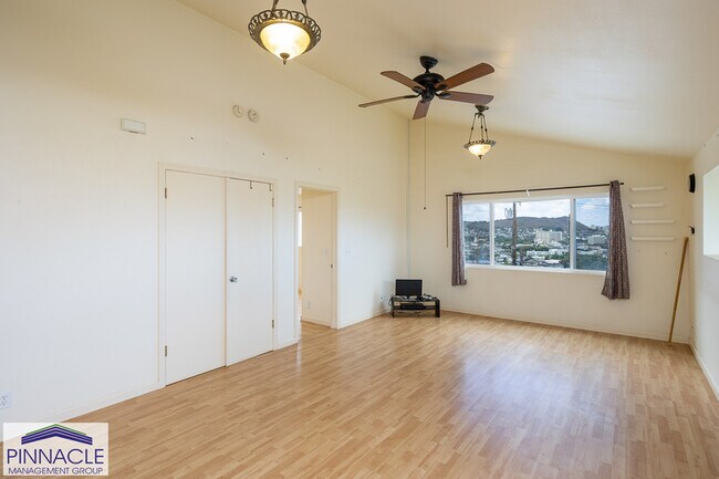 Building Photo - 1603 Kalepa Pl