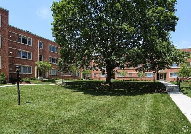 Building Photo - Battery Lane Apartments