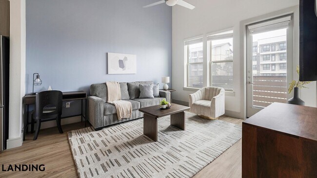 Foto del edificio - 3100 Scofield Ridge Pkwy