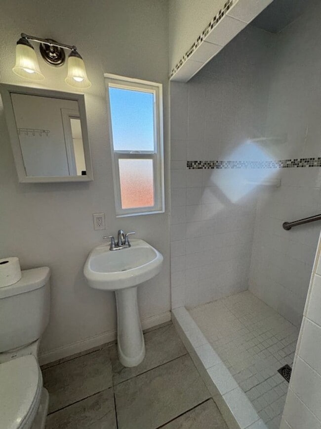 Foto del edificio - ***New Rental Home***