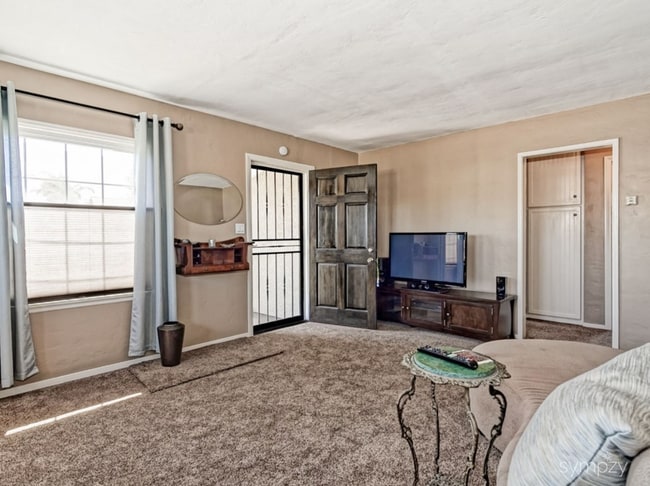 Main Entrance - 504 S 46th St