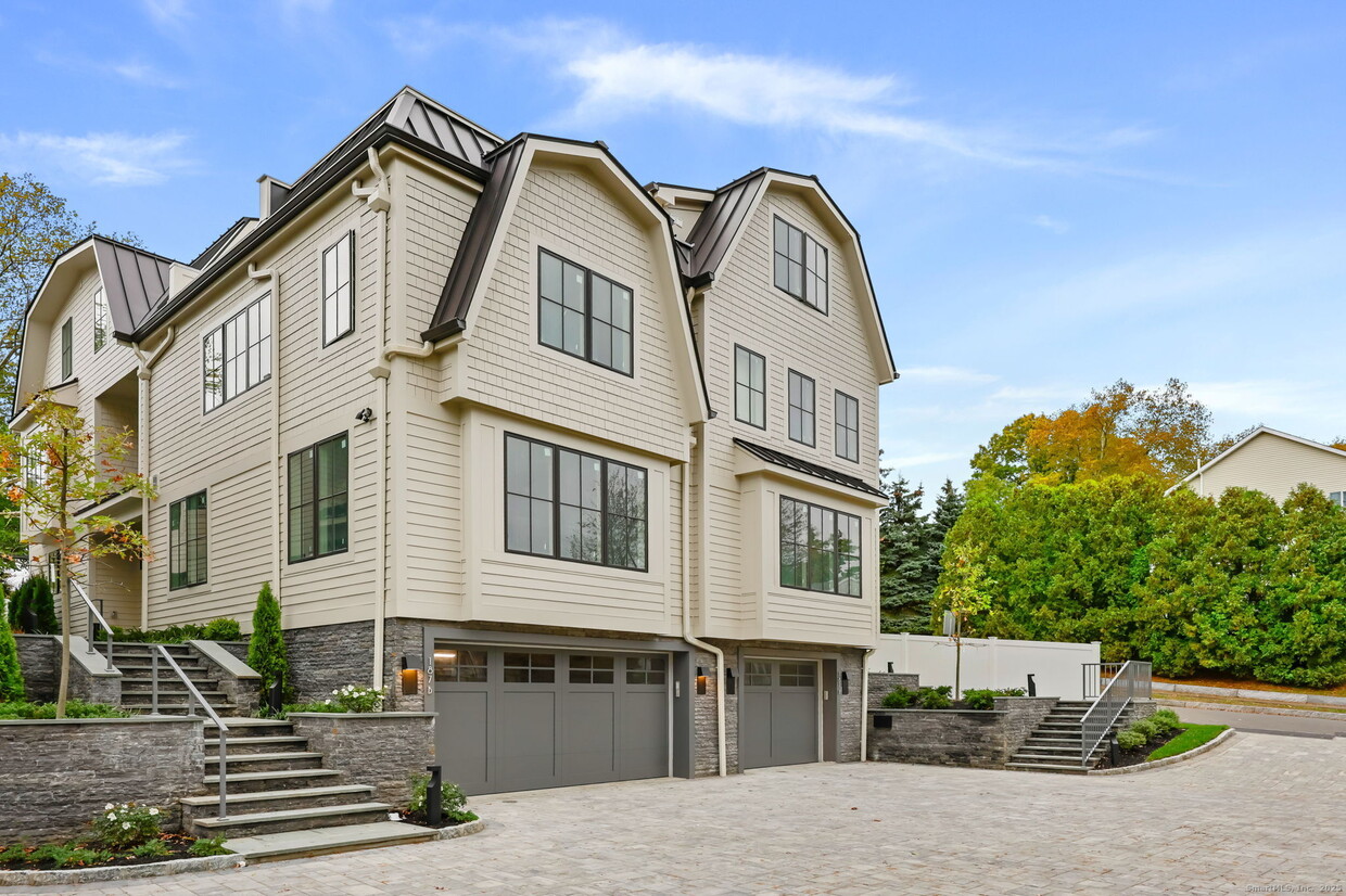 Foto principal - 191 Field Point Rd