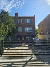 Building Photo - 274 Graff Ave