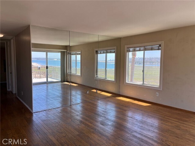 Foto del edificio - 3833 Lamont St
