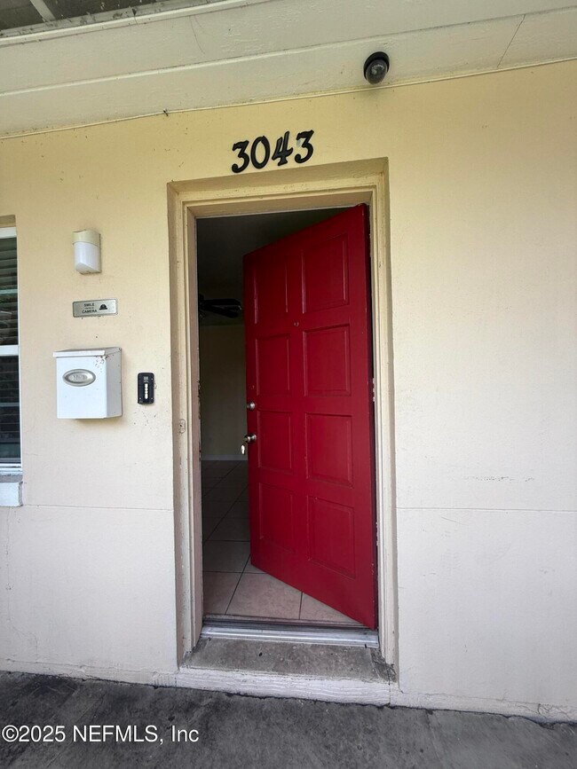 Foto del edificio - 3043 Belden St