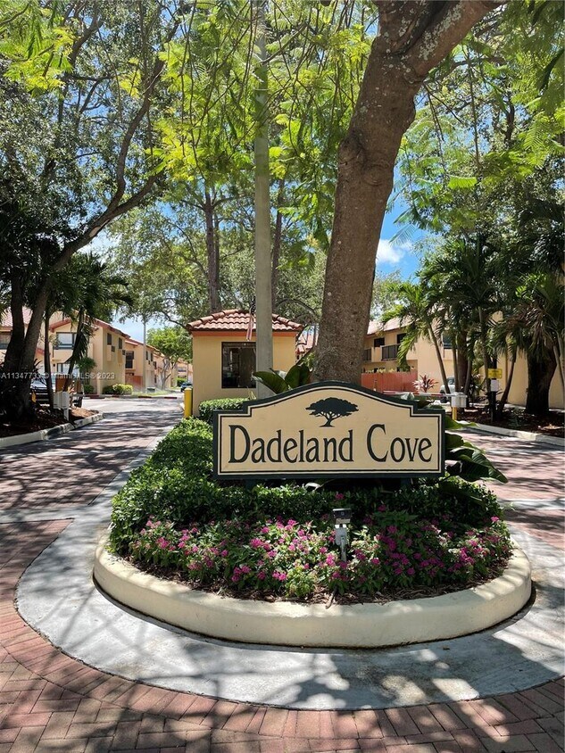 7813 SW 102nd Ln, Miami, FL 33156 Townhome Rentals in Miami FL