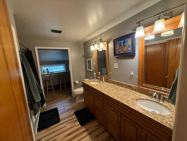 Foto del edificio - 6076 Smith Rd