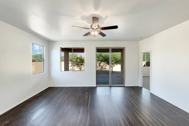 Building Photo - 7417 S 12th Ave