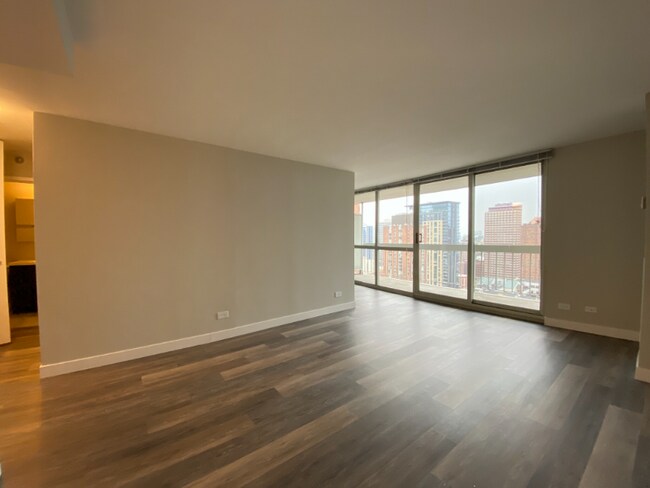 Foto del edificio - 1 E Delaware Pl