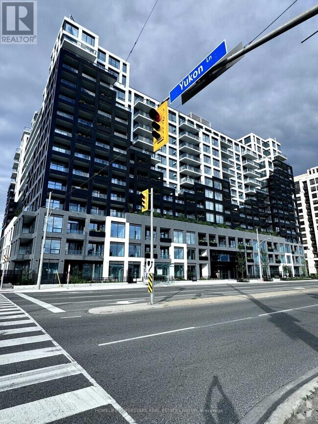 Building Photo - 1100-1100 Sheppard Ave W