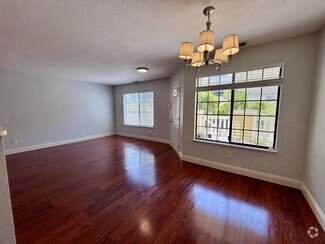 Building Photo - 1002 Devonwood