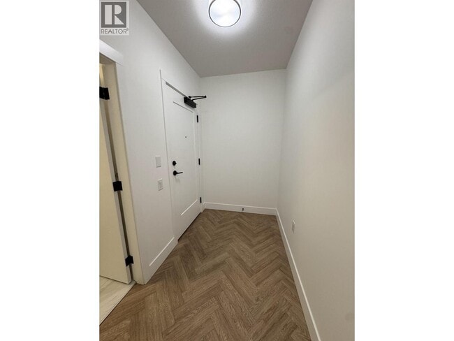 Building Photo - 9228 Slopes Mews